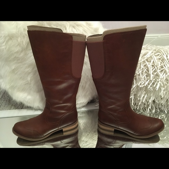 Timberland & Earth-keepers Boots - Picture 5 of 10